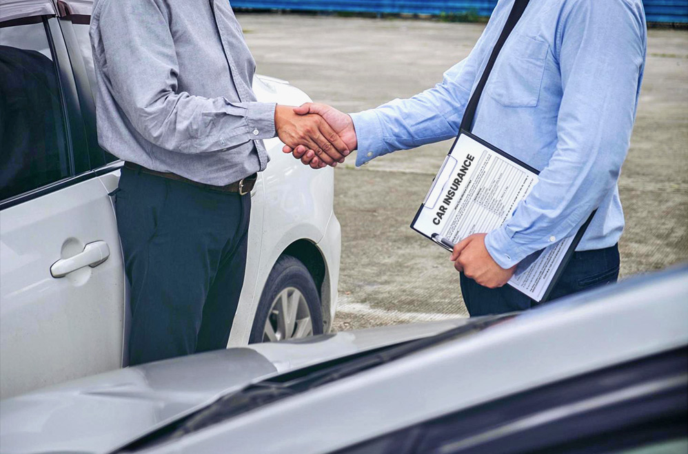 Review Car Insurance Limits for High-Tech Safety